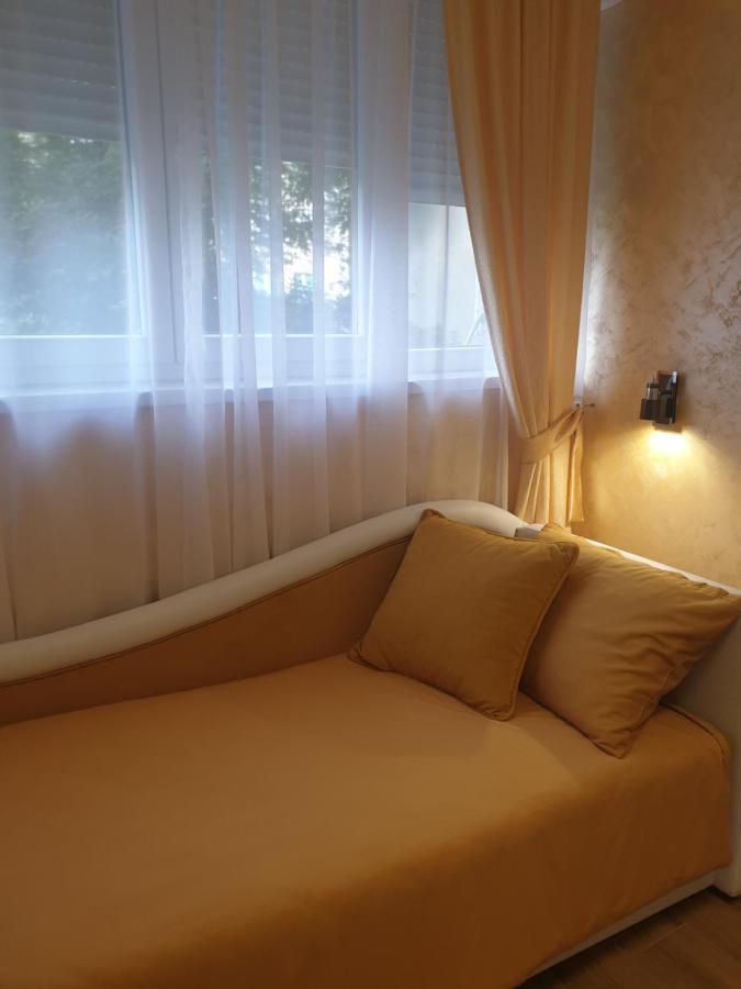 Elena Lux Apartment Beograd Ngoại thất bức ảnh