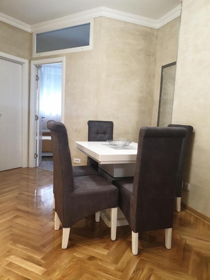 Elena Lux Apartment Beograd Ngoại thất bức ảnh