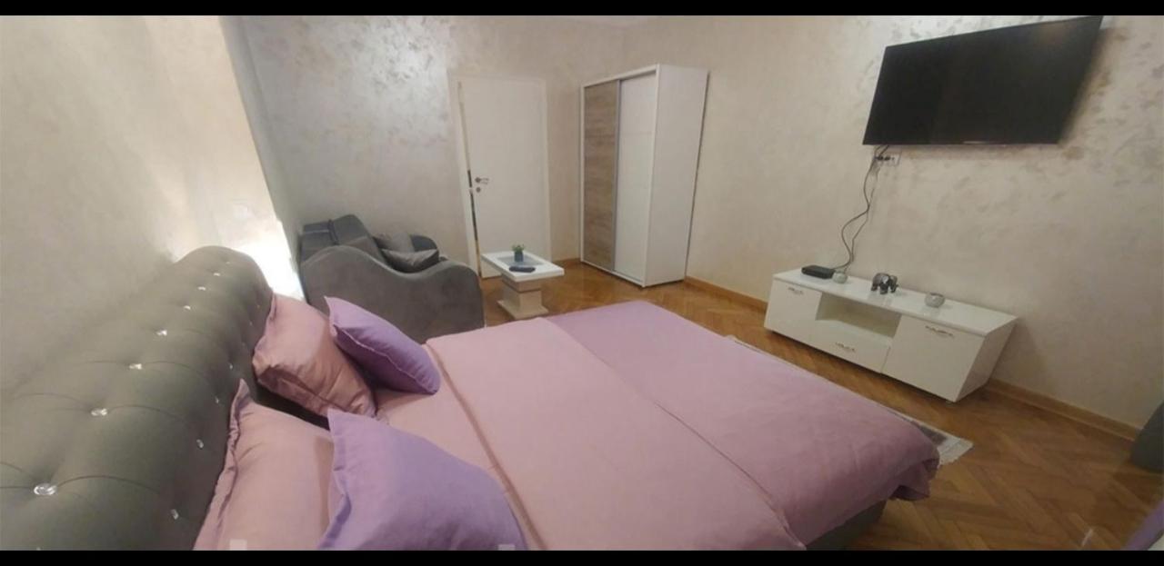 Elena Lux Apartment Beograd Ngoại thất bức ảnh